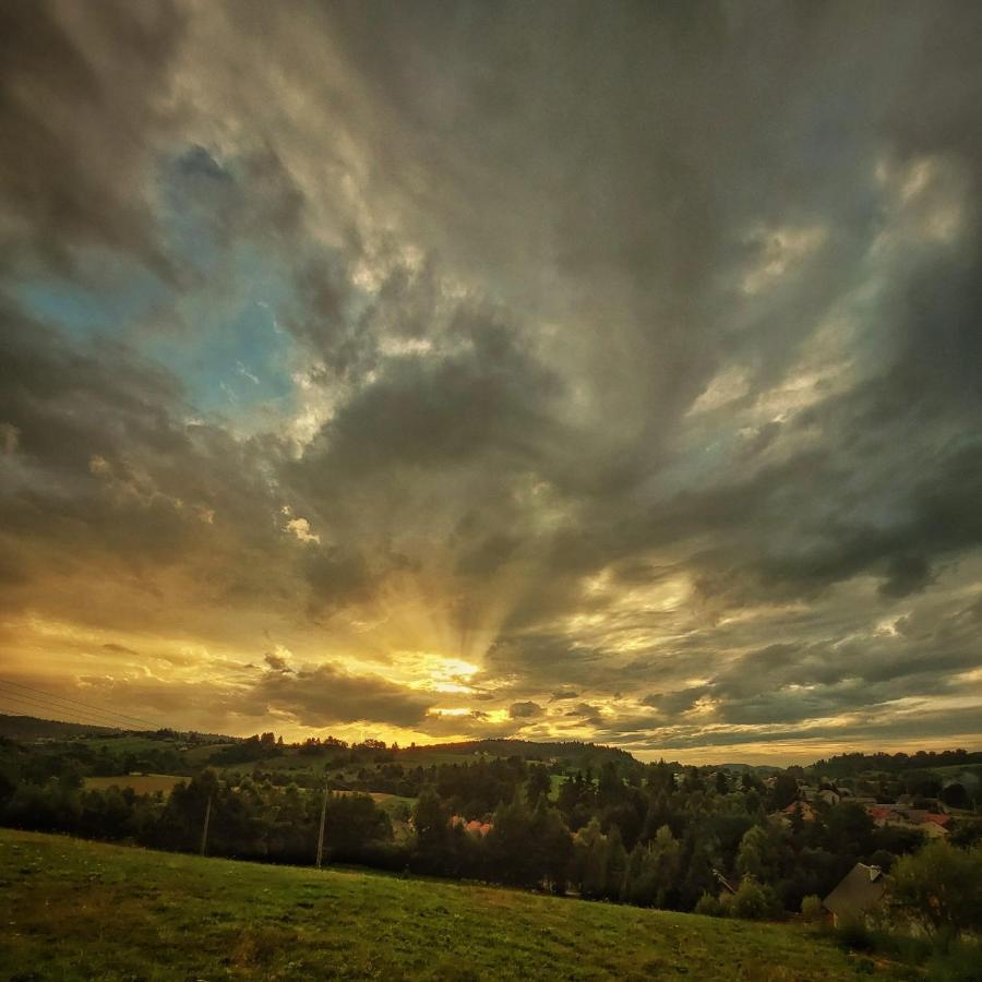 Zagroda Wataha 782 305 923 Polańczyk Buitenkant foto